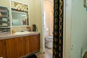 205 Ashwood Ln, Easley, SC 29640 - Photo 14