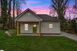 201 Stratford Rd, Greenville, SC 29605 - Photo 2