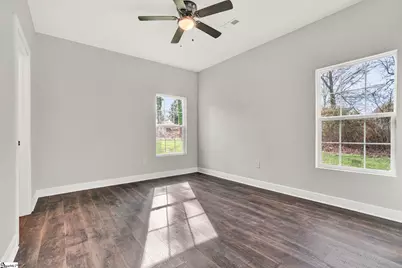 201 Stratford Road, Greenville, SC 29605 - Photo 14