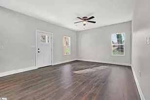 201 Stratford Rd, Greenville, SC 29605 - Photo 8