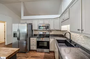 25 Natalie Ct, Greer, SC 29651 - Photo 8