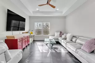 890 Franklin Rd, Laurens, SC 29360 - Photo 20