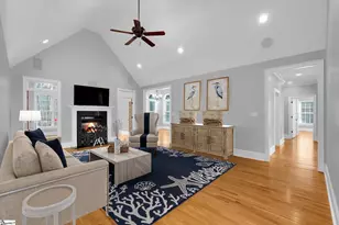 377 Benford Dr, Boiling Springs, SC 29316 - Photo 10