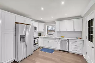 107 McNeese Dr, Greenville, SC 29605 - Photo 6