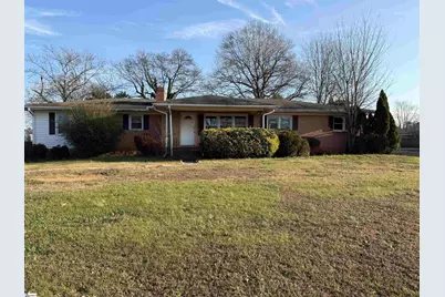 122 Buddy Avenue, Greer, SC 29651 - Photo 1