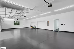 305 Waters Rd, Taylors, SC 29687 - Photo 12