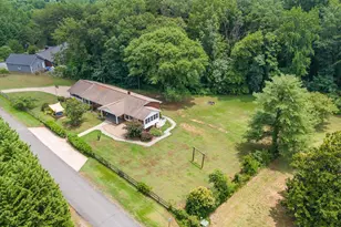 201 Carpenter Dr, Landrum, SC 29356 - Photo 22
