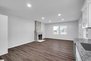 622 Perry Rd, Greenville, SC 29609 - Photo 10