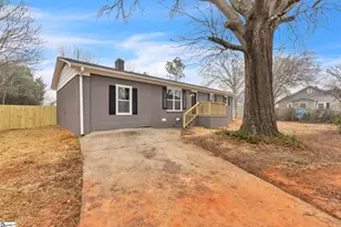 5 George St, Honea Path, SC 29654 - Photo 2