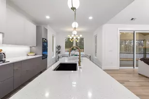 726 New S Ct, Wellford, SC 29385 - Photo 14