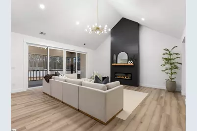 726 New South Court, Wellford, SC 29385 - Photo 8