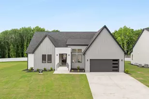 730 New S Ct, Wellford, SC 29385 - Photo 1