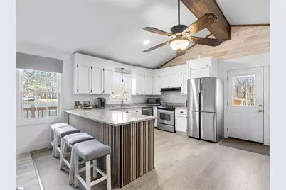 220 Pleasant Drive, Greenville, SC 29651 - Photo 10