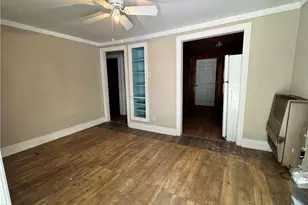 207 Oak Dr, Belton, SC 29627 - Photo 4