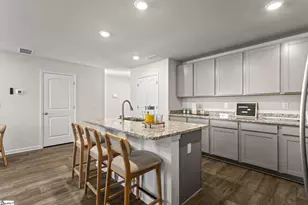 105 Green Pasture Rd, Fountain Inn, SC 29664 - Photo 6