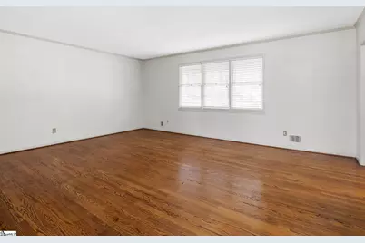 357 Lake Forest Drive, Spartanburg, SC 29307 - Photo 6