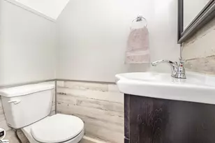 2530 E North St, Greenville, SC 29615 - Photo 14