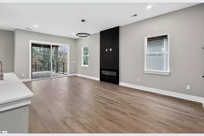 112C Chestnut Street, Greenville, SC 29605 - Photo 6