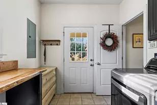 204 Cove Harbor Ct, Taylors, SC 29687 - Photo 22