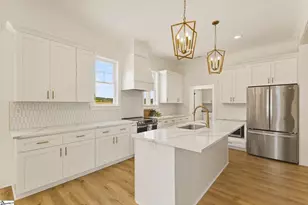 331 Dobbins Rd, Townville, SC 29689 - Photo 8