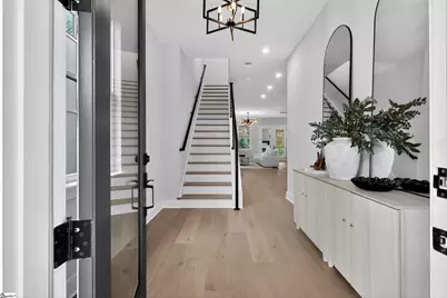 112B Chestnut Street, Greenville, SC 29605 - Photo 2