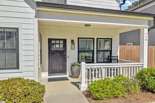 16 Ridge Knoll Cir, Greenville, SC 29607 - Photo 2