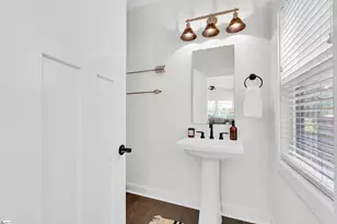 16 Ridge Knoll Cir, Greenville, SC 29607 - Photo 8