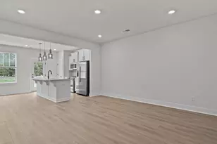 513 W Norvell Ct, Spartanburg, SC 29307 - Photo 10