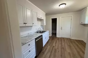 8 Cotton St, Greenville, SC 29609 - Photo 24