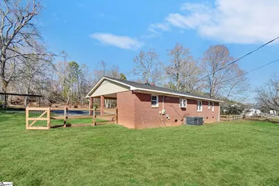 2308 E Georgia Road, Simpsonville, SC 29681 - Photo 4