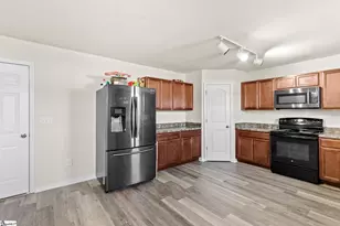 43 Jones Creek Cir, Greer, SC 29650 - Photo 16