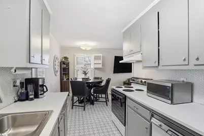 103 Fairlane Circle, Greenville, SC 29607 - Photo 6