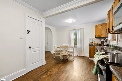 120 E Wilburn Avenue, Greenville, SC 29611 - Photo 10