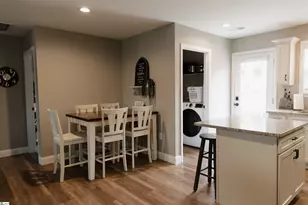 653 N Shamrock Ave, Landrum, SC 29356 - Photo 8