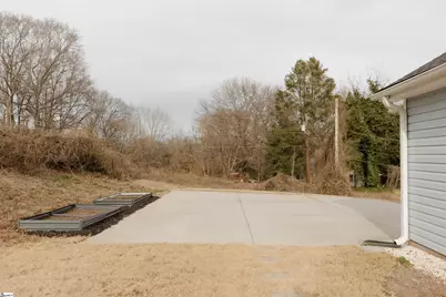 653 N Shamrock Avenue, Landrum, SC 29356 - Photo 30