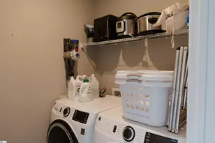 653 N Shamrock Ave, Landrum, SC 29356 - Photo 12