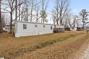 116 Beach Dr, Ninety Six, SC 29666 - Photo 1