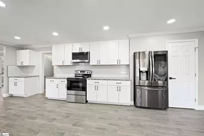 115 Oglewood Drive, Simpsonville, SC 29681 - Photo 10