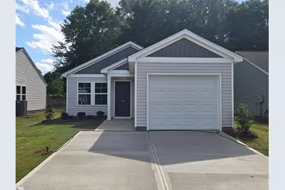 135 Cloverfield Lane, Spartanburg, SC 29303 - Photo 1