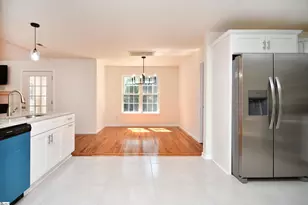 102 Tripp St, Williamston, SC 29697 - Photo 14