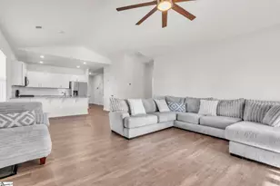 1088 Longstone Wy, Spartanburg, SC 29306 - Photo 4