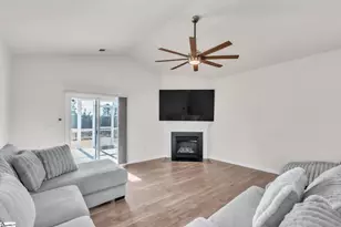 1088 Longstone Wy, Spartanburg, SC 29306 - Photo 6