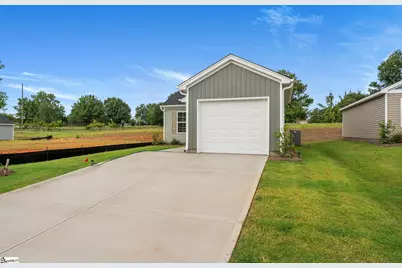 123 Cloverfield Lane, Spartanburg, SC 29303 - Photo 16