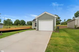 123 Cloverfield Ln, Spartanburg, SC 29303 - Photo 16