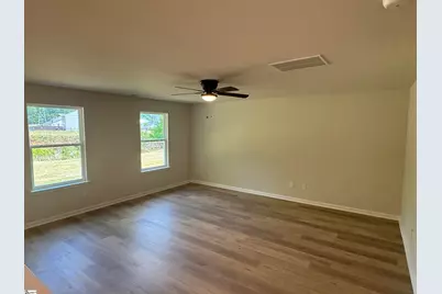 221 Walnut Hill Drive, Easley, SC 29642 - Photo 4