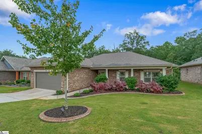 106 Starlight Drive, Greenville, SC 29605 - Photo 2