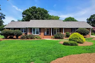 17 Seabury Dr, Greenville, SC 29615 - Photo 2