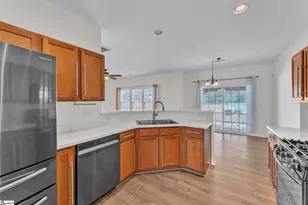 411 Blue Sage Pl, Simpsonville, SC 29680 - Photo 2