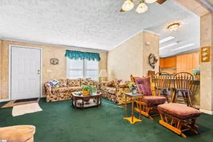 1754 Memorial Dr Ext, Greer, SC 29651 - Photo 16