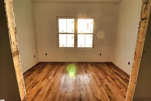 408 Ashley Ave, Greenville, SC 29609 - Photo 14